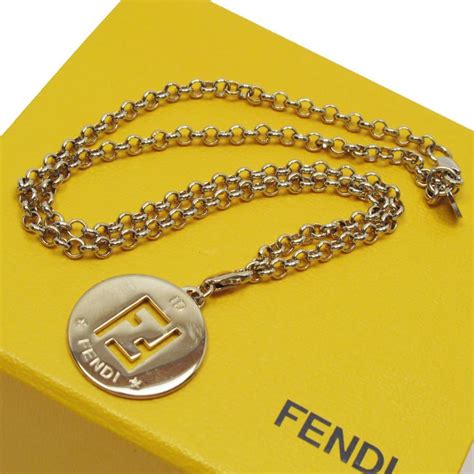 fendi ネックレス